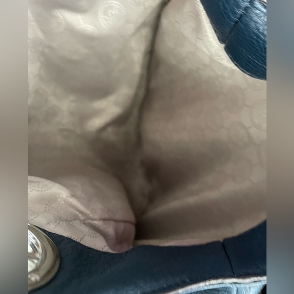 Michael Kors Fulton shoulder bag - Picture 7 of 11